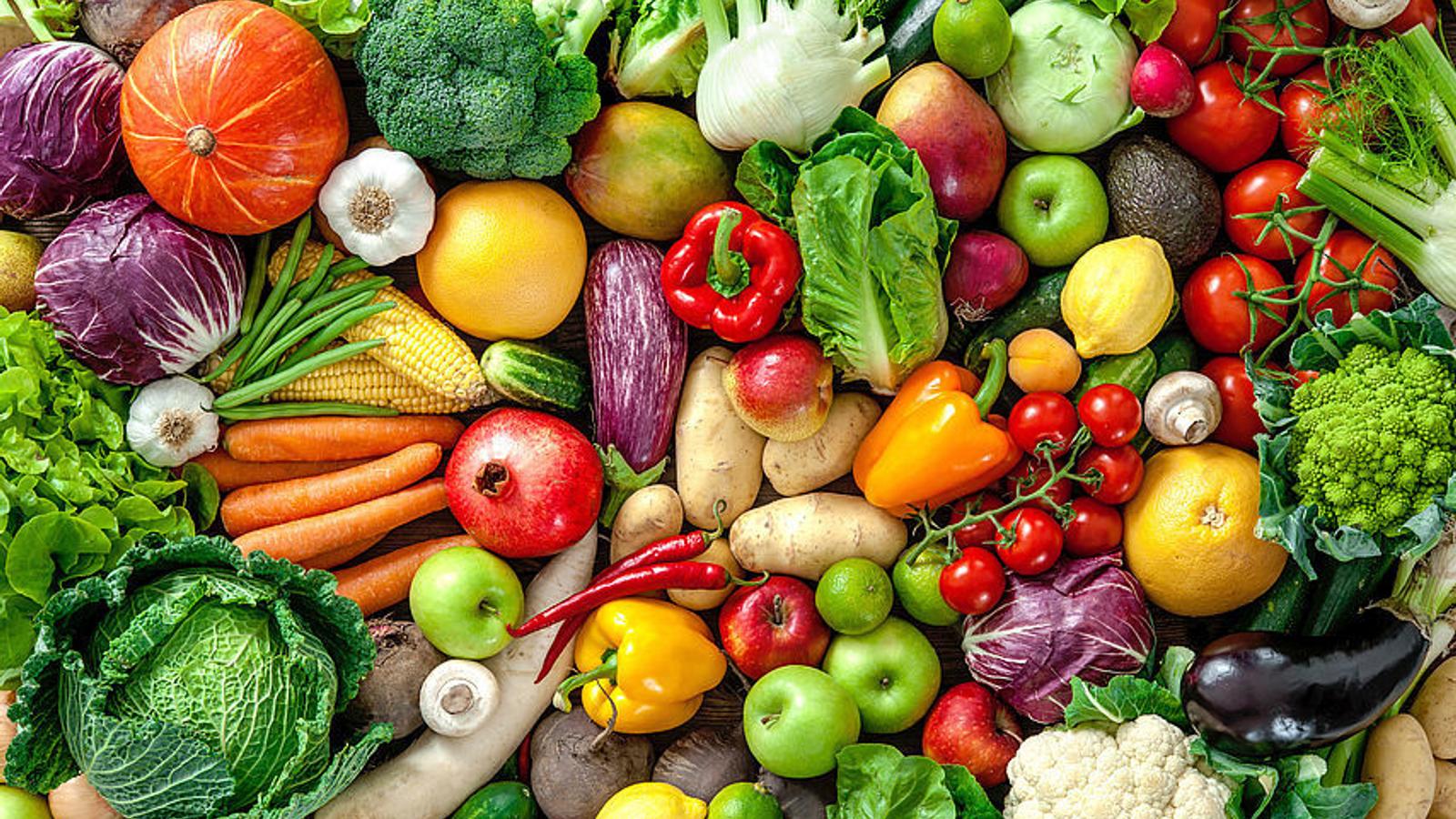 Verschiedenes Obst und Gemüse im Rohzustand